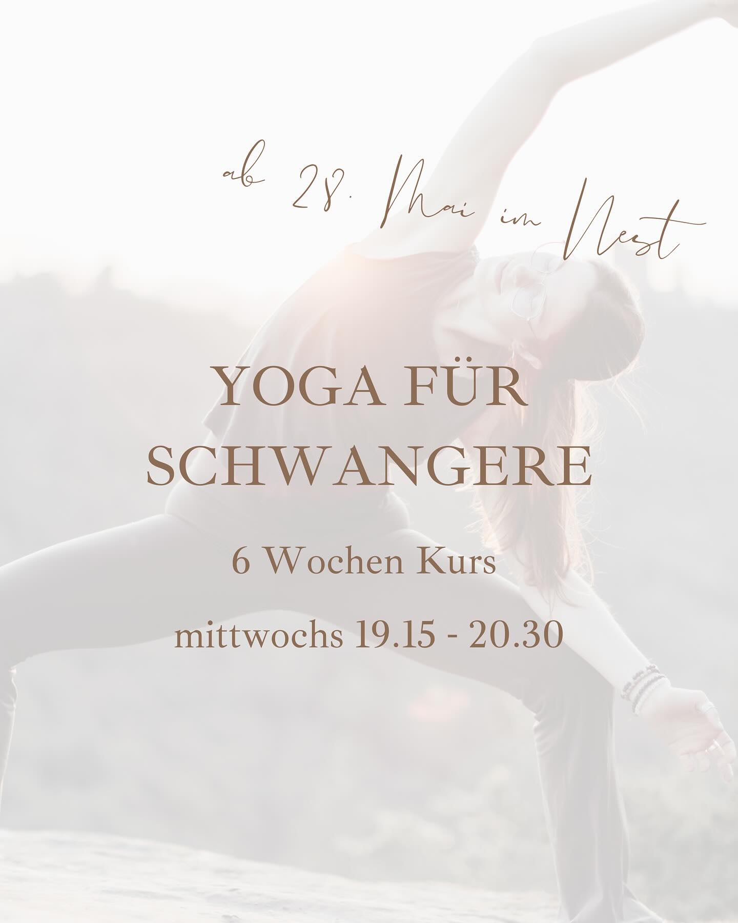 Schwangerenyoga 

Mein neuer Schwangerenkurs startet ab 28. Mai 2025 im Nest. 

Du bist schwanger und hast Lust, in dieser besonderen Zeit durch Yoga in die Verbindung zu dir und deinem Baby zu kommen?
In diesem Kurs werden wir auf die sich verändernden körperlichen und emotionalen Bedürfnisse während der Schwangerschaft eingehen und Entspannung sowie Kräftigung praktizieren.
Ein besonderer Fokus wird auf dem Beckenboden liegen, um diesen zu kräftigen und für Stabilität während und nach der Schwangerschaft zu sorgen.
Reflexion und Meditation helfen, diese besondere Zeit zu zelebrieren und schöne Momente zu genießen, sowie sich auf die Geburt einzustellen.
Dieser Kurs bietet dir eine wohltuende Auszeit, in der du dein Körpergefühl vertiefen, deine innere Ruhe finden und dich selbstbewusst auf die kommenden Herausforderungen vorbereiten kannst.

Mittwochs 19.15 – 20.30 Uhr – 6 Einheiten

Ort: im Nest in Frauenaurach 

Kosten: 95€/60€ (ermäßigt)

Termine: 28.05 – 02.07.2025 

Ihr könnt euch jetzt ganz entspannt über Fyndery anmelden. Den Link findet ihr auf meiner Website.